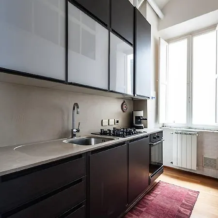 Inner City Apartment Pisa