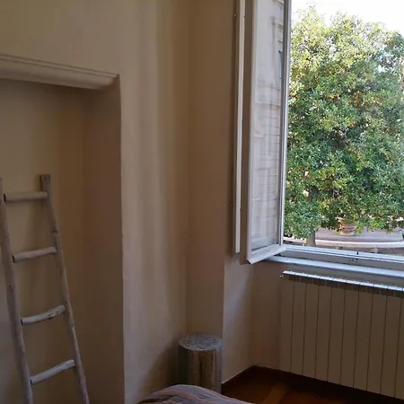 Inner City Apartment